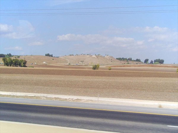 004-Холм Мегиддо